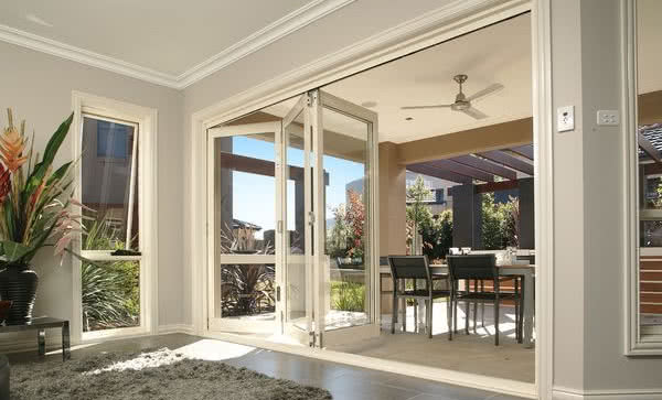 Nietypowe okucia do okien przesuwnych