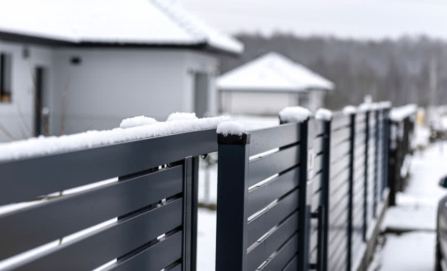 Zima bez niespodzianek – jak zadbać o bramę wjazdową?