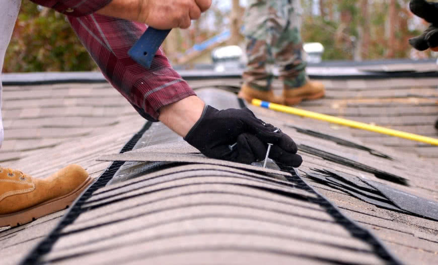 Pokrycia bitumiczne - na jakim dachu sprawdzą się najlepiej?