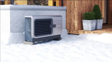 Defrost: dlaczego pompa ciepła „dymi”? Wyjaśniamy, że to nie dym, a para wodna!