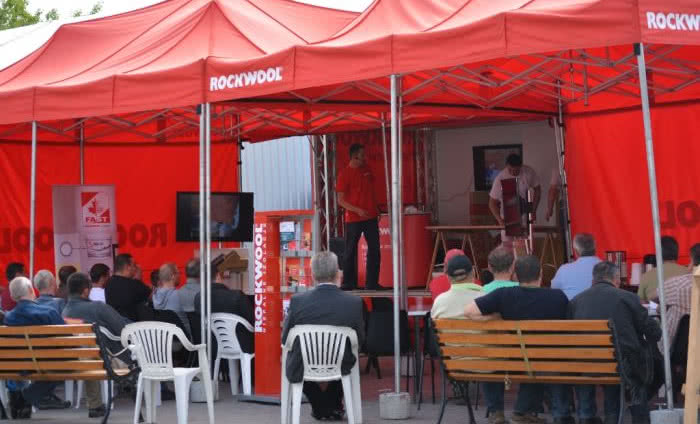 Mobilne Centrum Szkoleniowe ROCKWOOL RoadShow 2013 na półmetku!