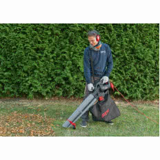 Nowy odkurzacz do liści marki SKIL: trzy funkcje w jednym narzędziu o dużej mocy