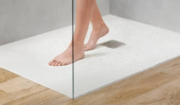 Jak wybrać odpowiedni brodzik?