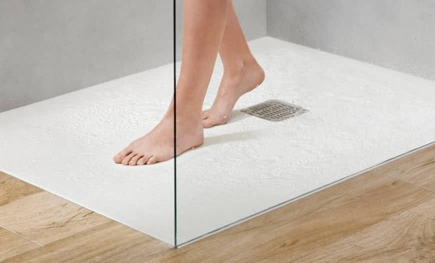 Jak wybrać odpowiedni brodzik?