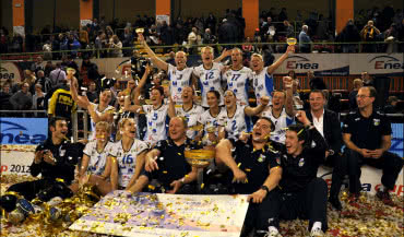 URSA została sponsorem siatkarek z Dąbrowy Górniczej