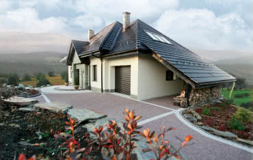 Estetyczny i trwały podjazd z kostki brukowej