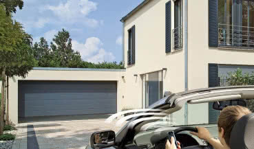 SupraMatic 4 i ProMatic 4 - niezawodne napędy do bram garażowych