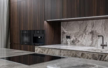 Jak czyścić płytę indukcyjną bez zarysowań?