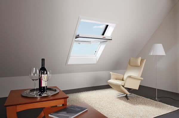 Obrotowe okno dachowe Designo R6
