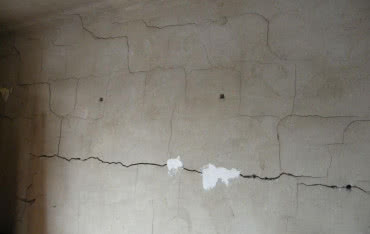 Uszkodzenia konstrukcji domu