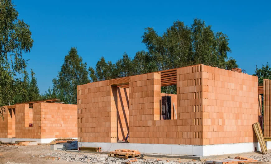 Rozpoczynamy budowę domu - przewodnik na 2022 rok