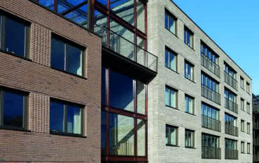 Ceglane elewacje w różnych kolorach