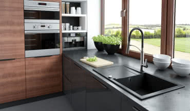 Jak zamontować baterię i zlewozmywak?