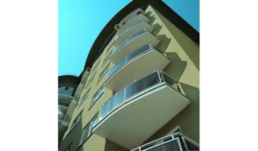 Jak naprawić i zabezpieczyć balkon?