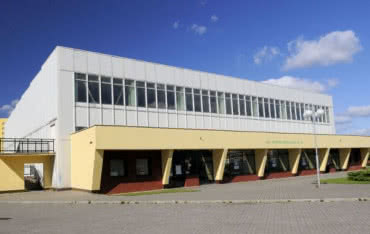 Naprawa dachu ważnej hali sportowej w Gorzowie Wielkopolskim