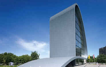 Dachy z blachy tytan-cynk na podwójny rąbek stojący