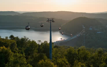 Solina z lotu ptaka - nowa kolejka linowa z widokiem na Bieszczady!