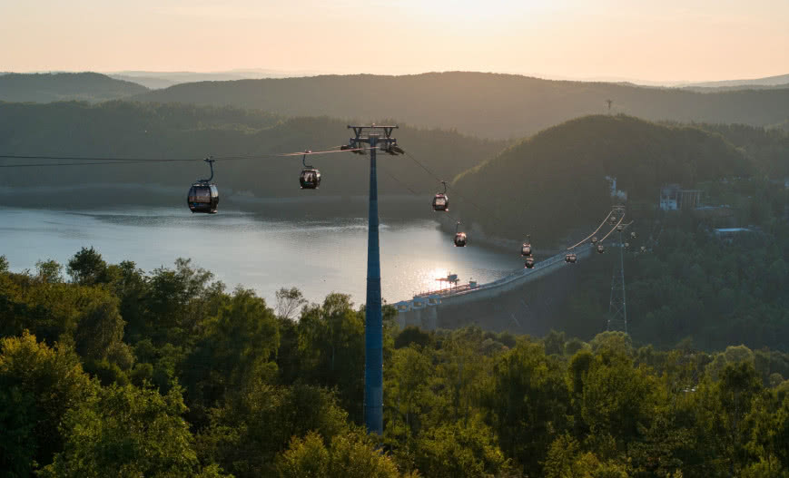 Solina z lotu ptaka - nowa kolejka linowa z widokiem na Bieszczady!