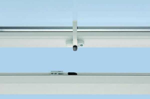 Okucia do okien otwieranych na zewnątrz