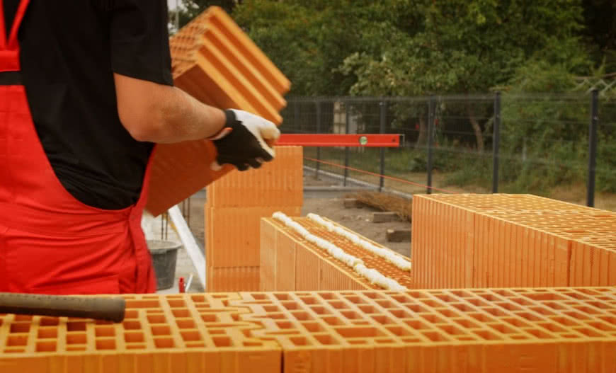 Dom z ceramiki - wybór Polaków w 2015 roku