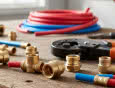 Złączki PEX – które wybrać, aby instalacja była szczelna przez 50 lat?
