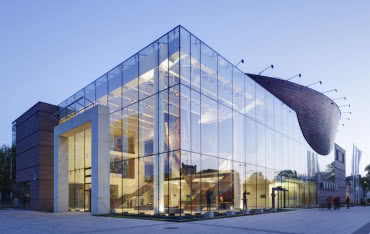 Filharmonia Kaszubska ze szkłem SunGuard SN 70/41 firmy Guardian 