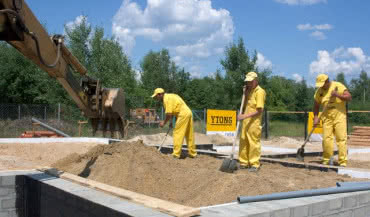 Od fundamentu do stropu. Vademecum inwestora indywidualnego
