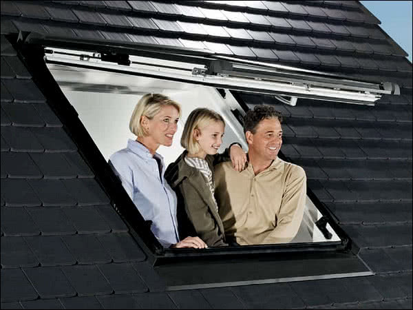 Okno uchylno-wysokoosiowe Roto Designo R8 NE