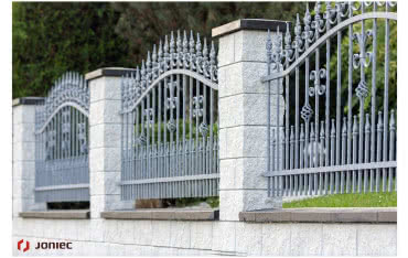 Trwałość ogrodzeń łupanych firmy Joniec