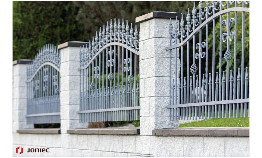 Trwałość ogrodzeń łupanych firmy Joniec