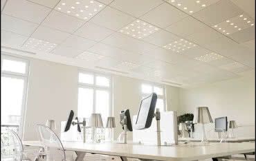 Komfortowe oświetlenie biura