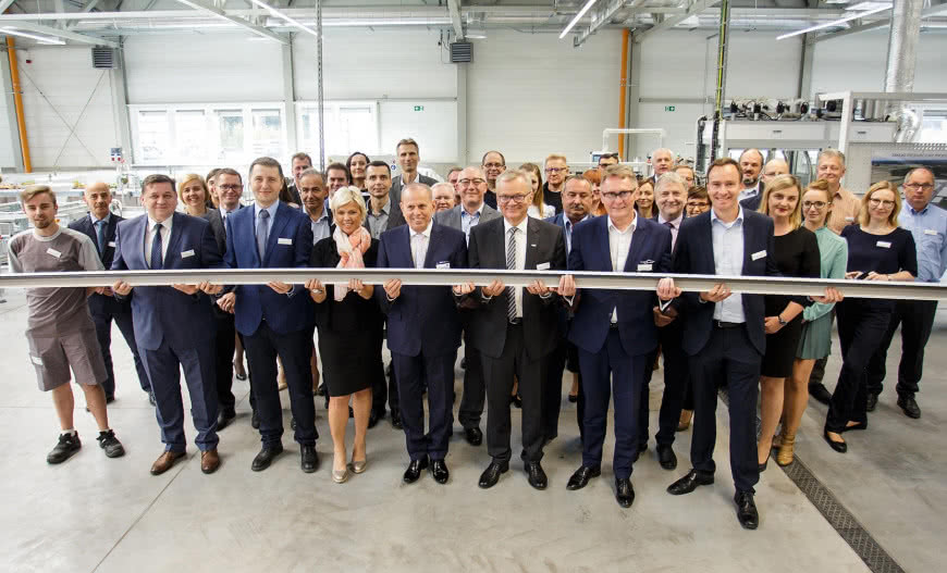 Nowe miejsca pracy w wydziale okleinowania zakładu REHAU