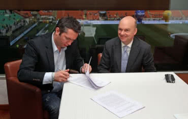 Firma OKNOPLAST przedłużyła umowę sponsoringową z Interem Mediolan