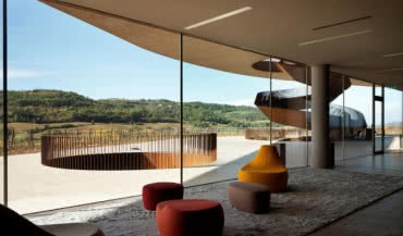 Szkło marki Pilkington wykorzystane do budowy włoskiej winnicy Antinori