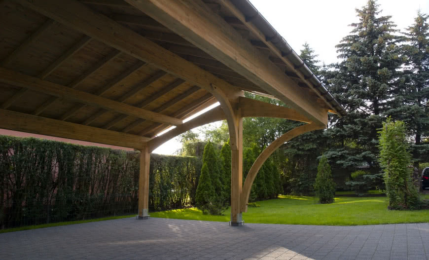 Wiata drewniana – idealne miejsce na relaks i przechowywanie