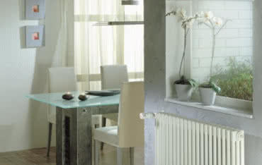 Grzejniki ścienne i ogrzewanie podłogowe