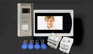 Domofon do domu jedno- i wielorodzinego – jaki sprawdzi się najlepiej? 