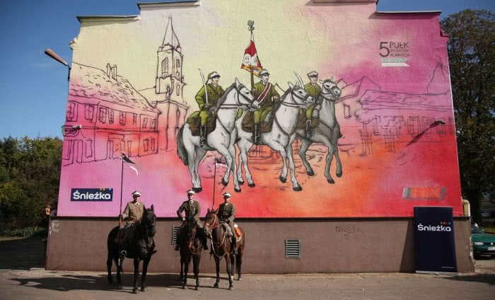 Malowane wojsko wróciło do Dębicy