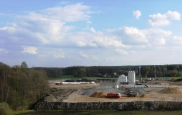 Lafarge dostarcza materiały do budowy drogi ekspresowej