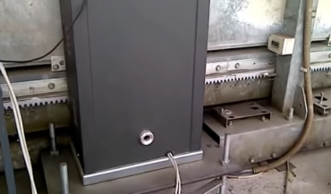 BISON 4OTI - nowy produkt Beninca Polonia do 4000kg ciężar bramy z inwerterem