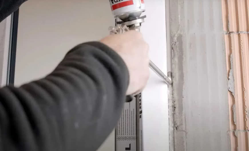 Ciepły montaż okien - na czym polega?