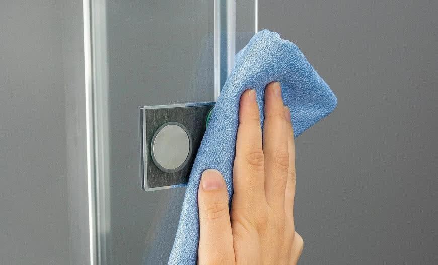 Jak czyścić kabinę prysznicową? Praktyczne porady 
