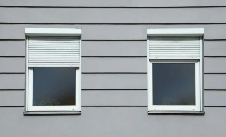 Rolety zewnętrzne a cisza w domu – jak skutecznie zredukować hałas z ulicy?