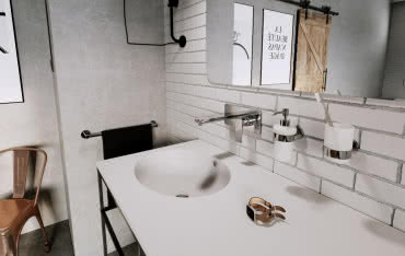 Akcesoria łazienkowe - jak dobrać je do stylu wnętrza?