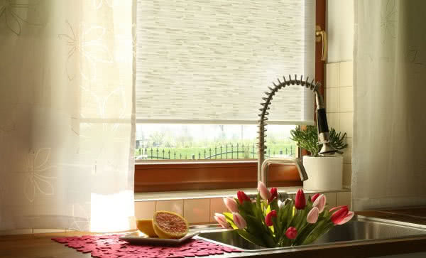 Wybór materiału na roletę