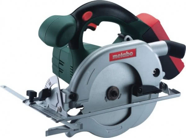 Akumulatorowa ręczna pilarka tarczowa KSA 18