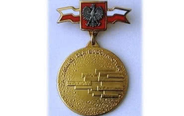 Odznaka dla KOMO "Za Zasługi dla Budownictwa"