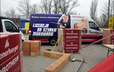 Mobilne warsztaty szybkiego murowania w systemie Porotherm DRYFIX