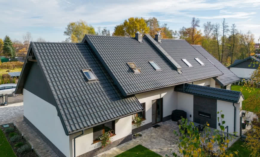 Jak dobrać kolor dachu z blachy do stylu domu i otoczenia?