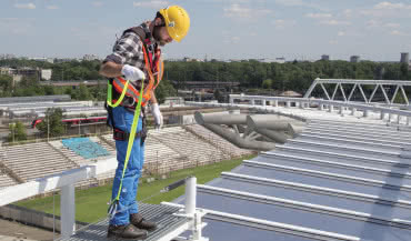 Praca na wysokości - zachowaj szczególną ostrożność